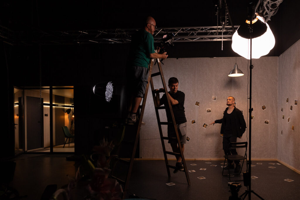 изграждане на декор в STUDIO 3 Варна