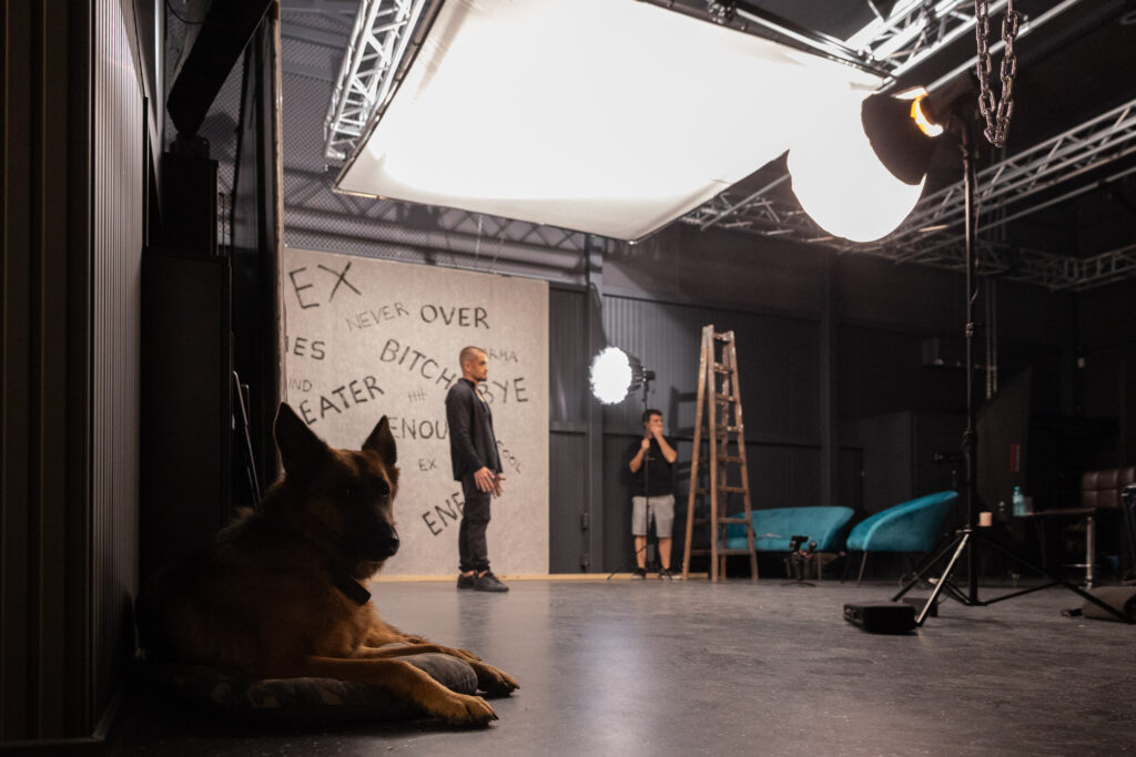 изграждане на декор в STUDIO 3 Варна